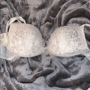 Victorias Secret Dream Angels Push up bra 32C